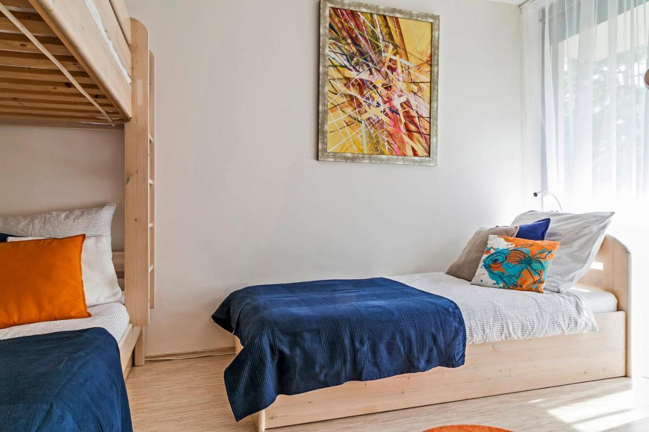 Panoramic Art Apartment With Jacuzzi Balatonlelle Exterior foto